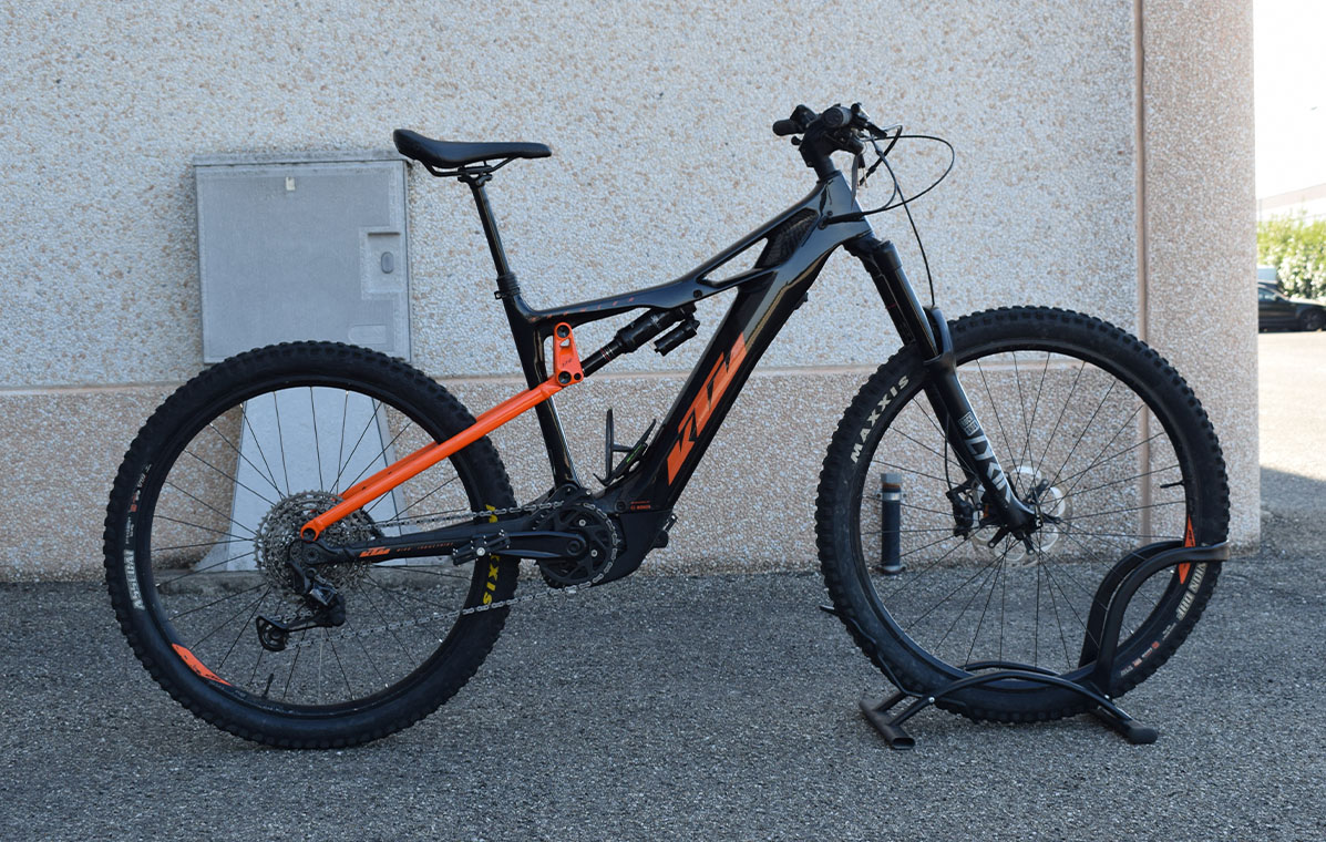 26-46 KTM Macina Kapoho Master Main Image 26-46 KTM MACINA KAPOHO MASTER - Usato: 4004KM - immagine 1