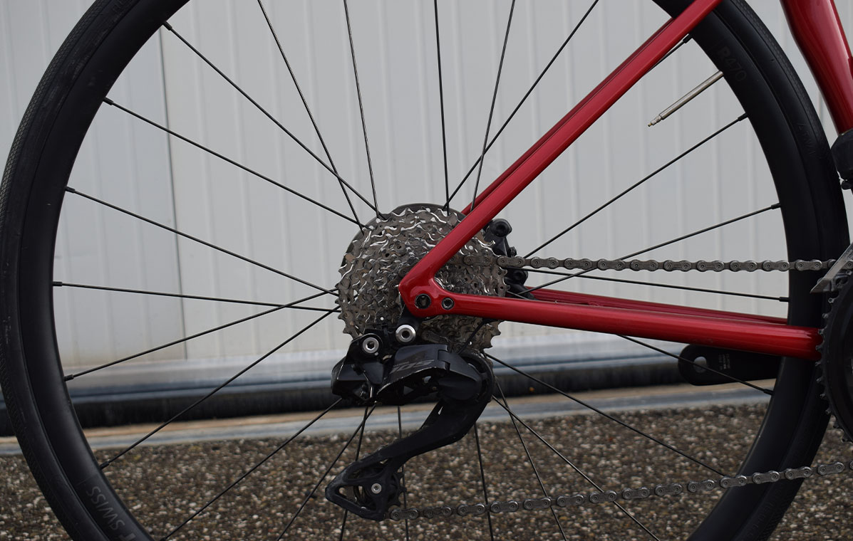 26-69 Specialized Tarmac SL8 Comp Deragliatore Posteriore 26-70 Specialized Tarmac SL8 Comp- SQUADRA 2026 - immagine 4