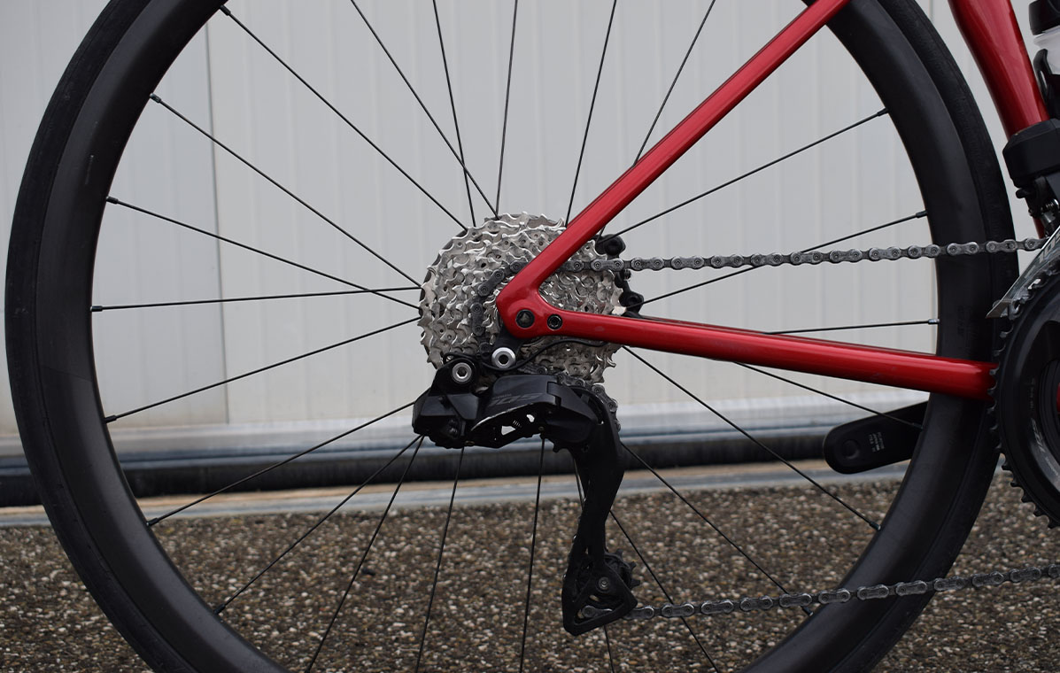 Tarmac Sl8 Comp Deragliatore Posteriore 26-74 Specialized Tarmac SL8 Comp USATO - SQUADRA 2026 - immagine 3